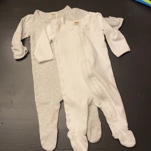 Two Owlivia Organic Sleepers